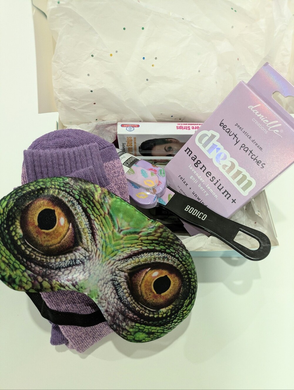 Purple Reptile Eye Sleep Mask - Dream Magnesium+ Beauty Patch Gift Set, 12 Piece